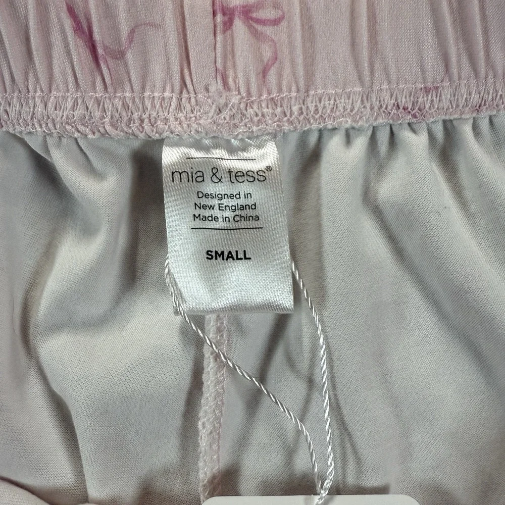 Mia & Tess Pink Lounge Shorts Small – Bow Print Pajama Sleep Shorts NWT